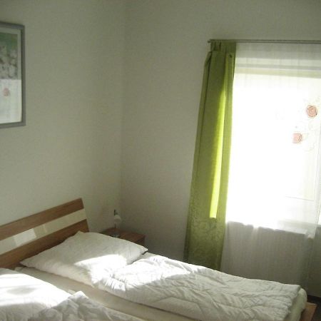 Pension Waldrose Sellin  Bagian luar foto