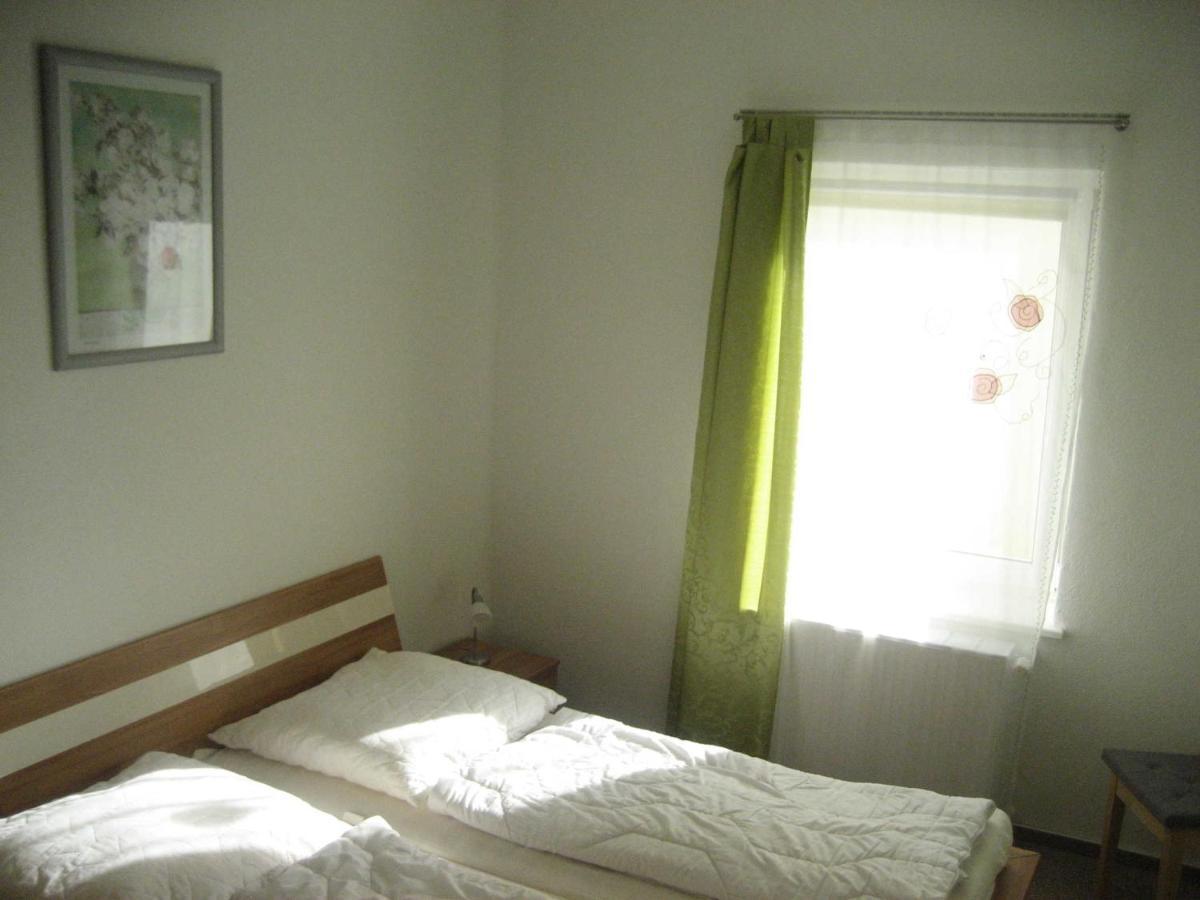 Pension Waldrose Sellin  Bagian luar foto
